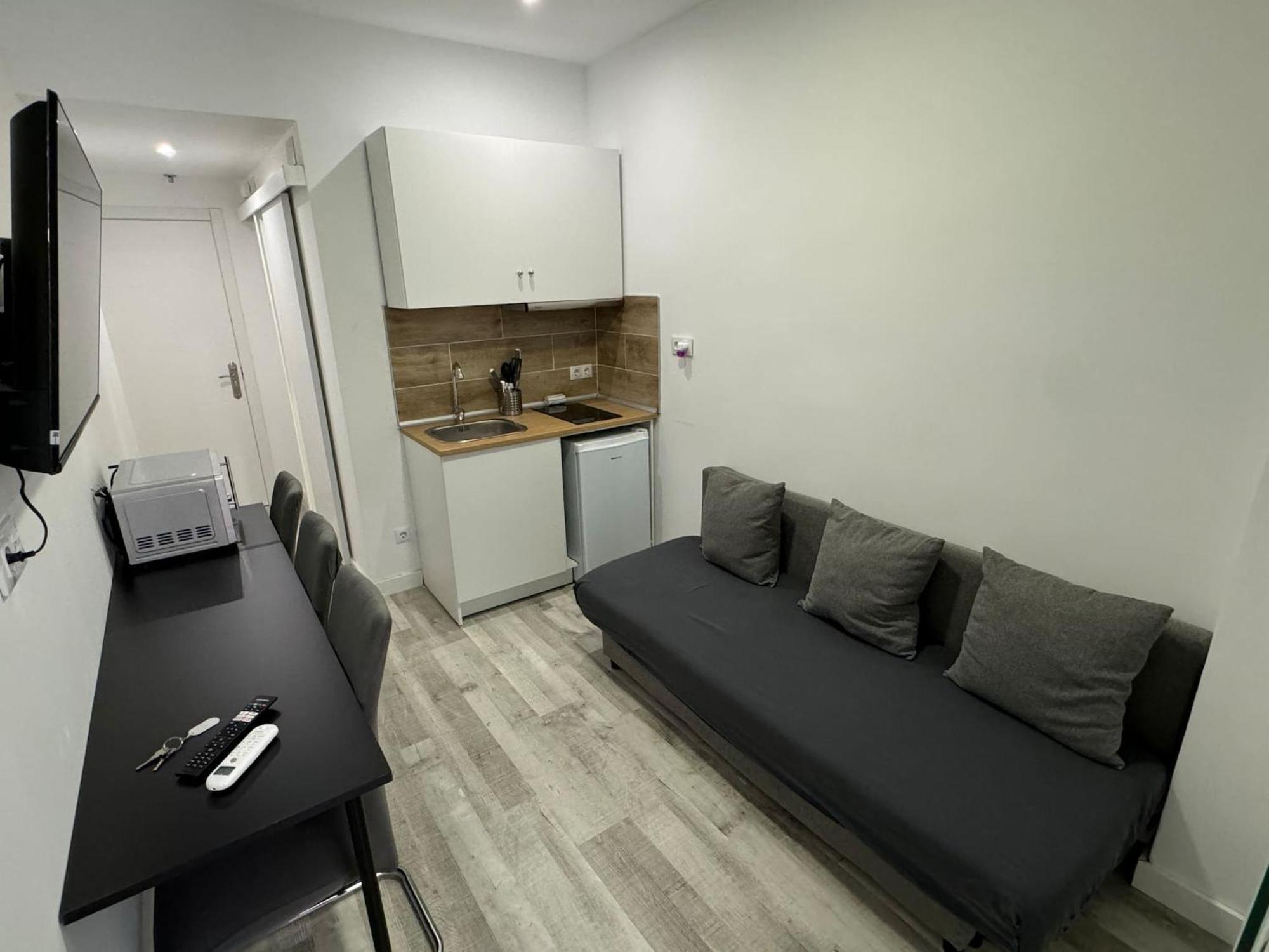 Apartamentos Day Madrid BORREGO Centro Gran Via Sol Malasaña Exterior foto